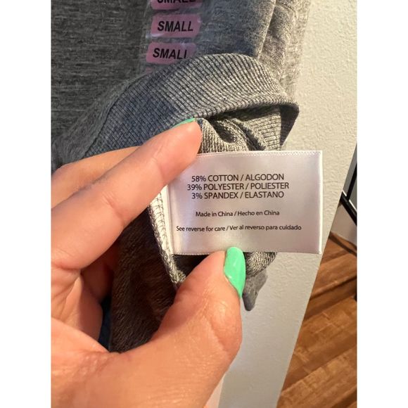 Wildfox Pour Favor graphic sweatshirt - Picture 3 of 4